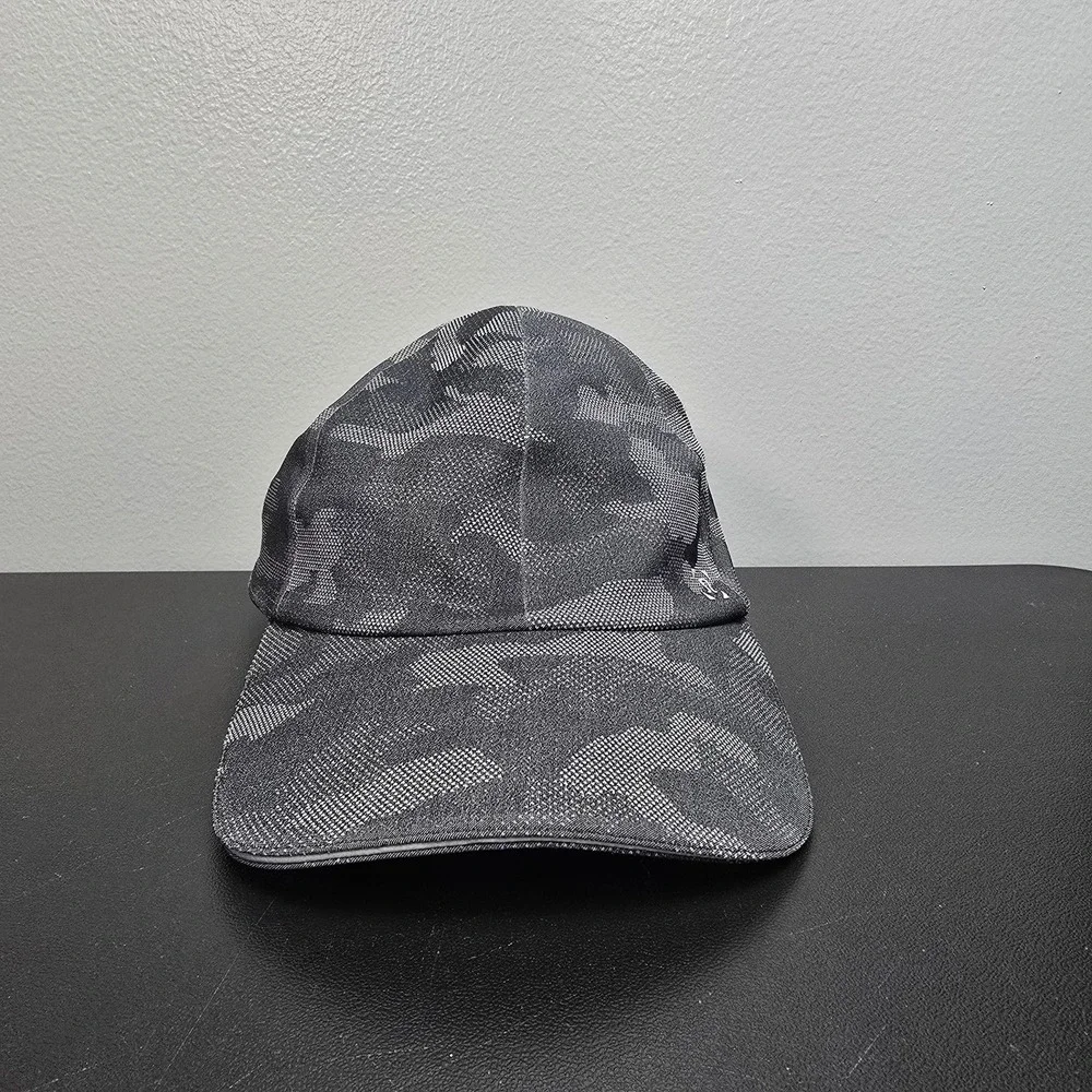 Lululemon Hat Cap Womens One Size Gray Camo Fast Free Run Reflective Performance